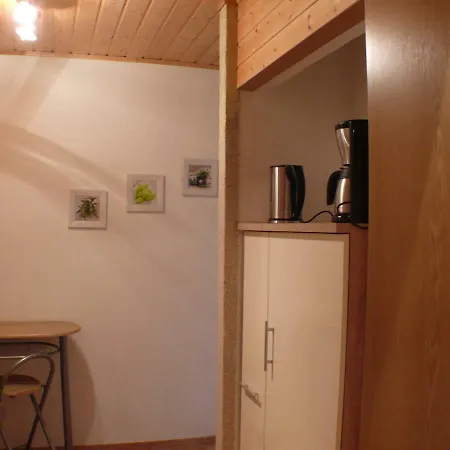 Apartamento Im Grünen Mit Anbindung Ans Zentrum