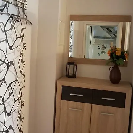 Im Gruenen Mit Anbindung Ans Zentrum * Erfurt