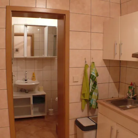 Im Grünen Mit Anbindung Ans Zentrum Apartamento